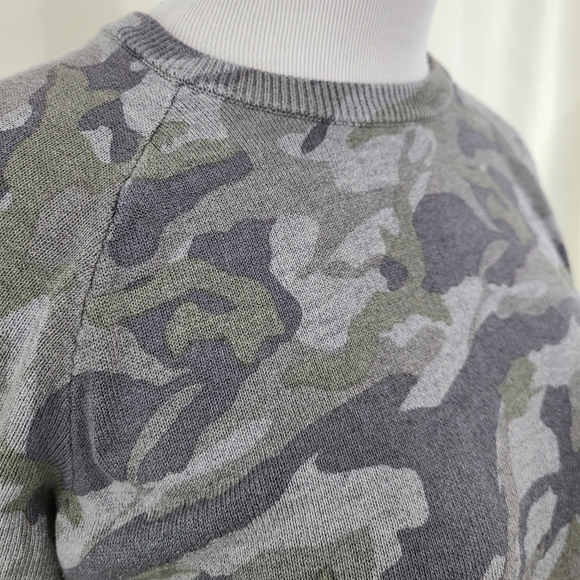 Monrow Grey Camo Raglan Sweatshirt small - Picture 6 of 8